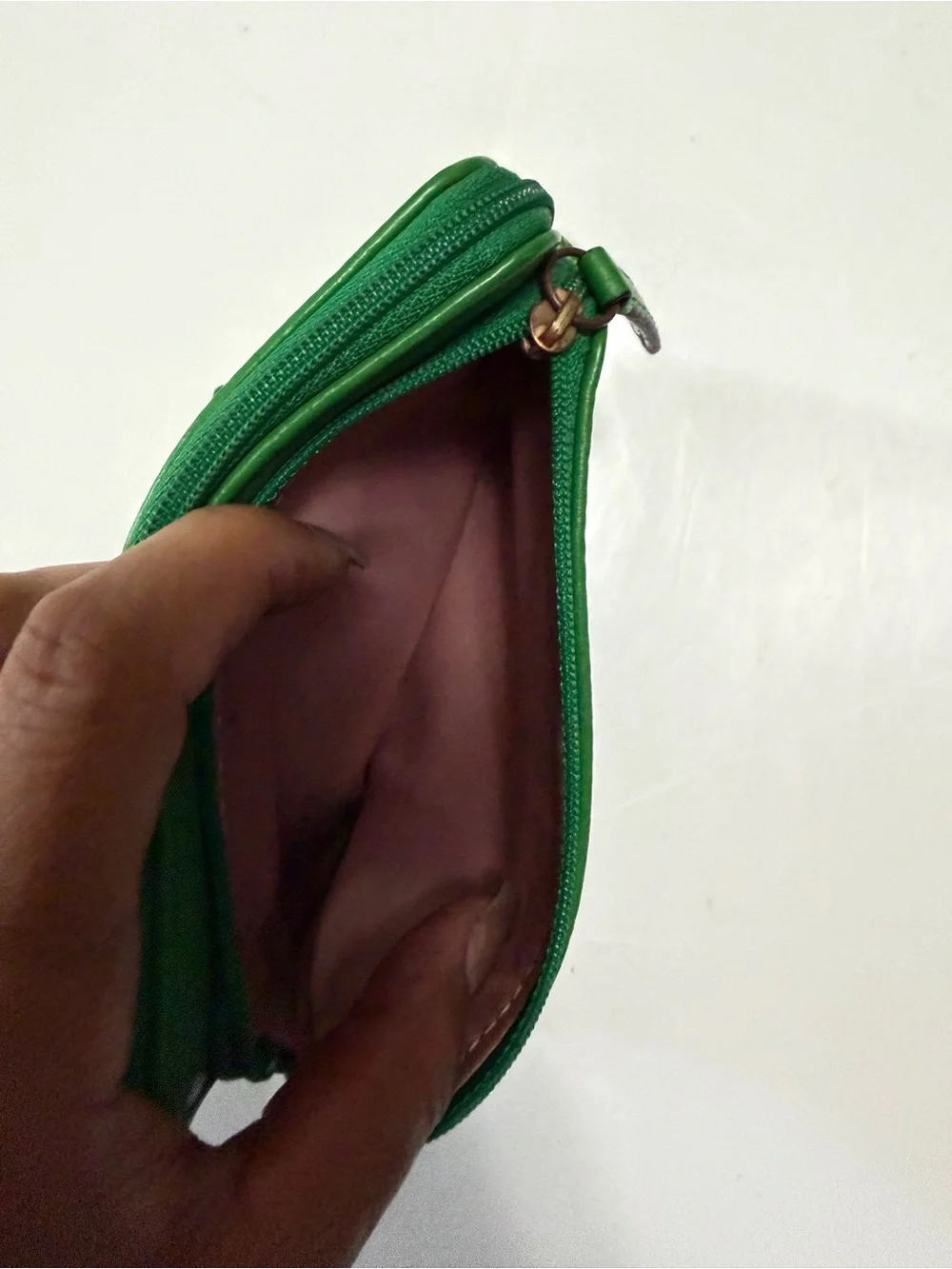 Coach Bright Green Leather Coin Pouch with Gold Logo vintage